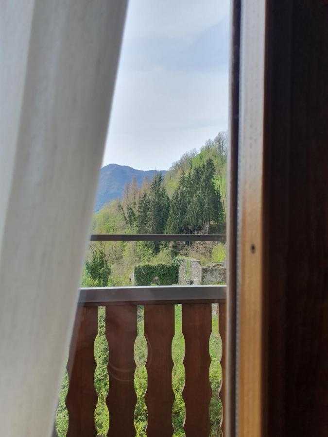La Tana Del Tasso Rooms&Breakfast Camerata Cornello Eksteriør billede